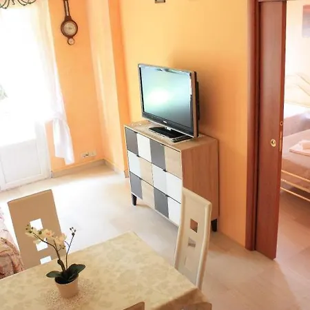 Apartment Lyon At Colosseo Rome